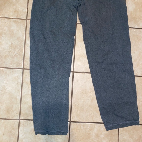Mens Lululemon sweatpants size medium - Picture 5 of 10